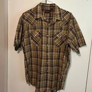 PLAINS Westernwear vintage pearl snap shirt.